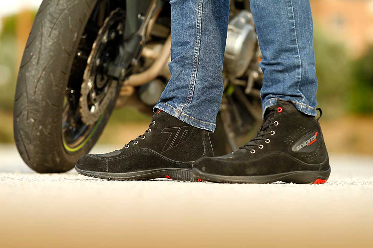 4 tipos de botas de moto para conducir con seguridad - Motopasión Store