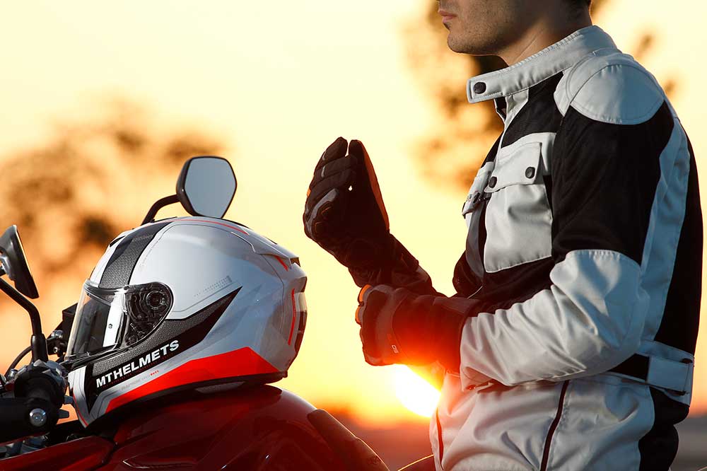 Estado Enderezar Coca Consejos para cuidar la ropa de moto | Moto1Pro