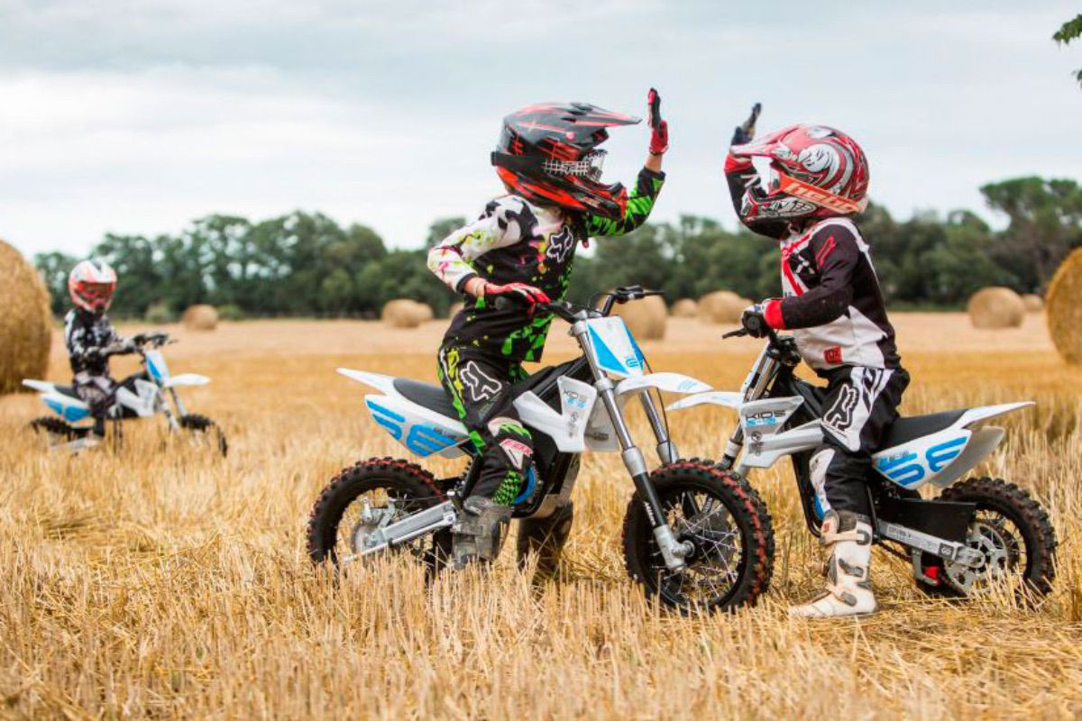Toro Asociación ozono Equipamiento para niños, en moto siempre bien protegidos | Moto1Pro