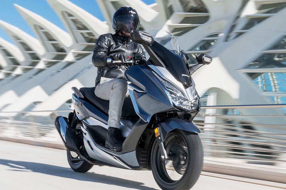 fantasma Almacén átomo Los mejores scooter hasta 350 cc 2019-2020 | Moto1Pro